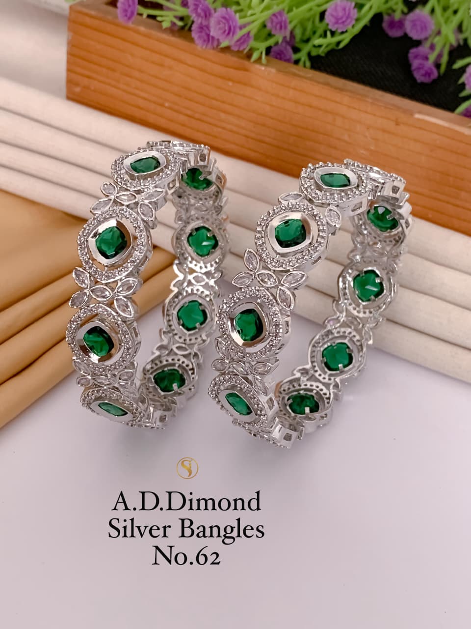 Premium Quality Silver Plated Imitation Jewelry CZ AD Designer Bangle Style009