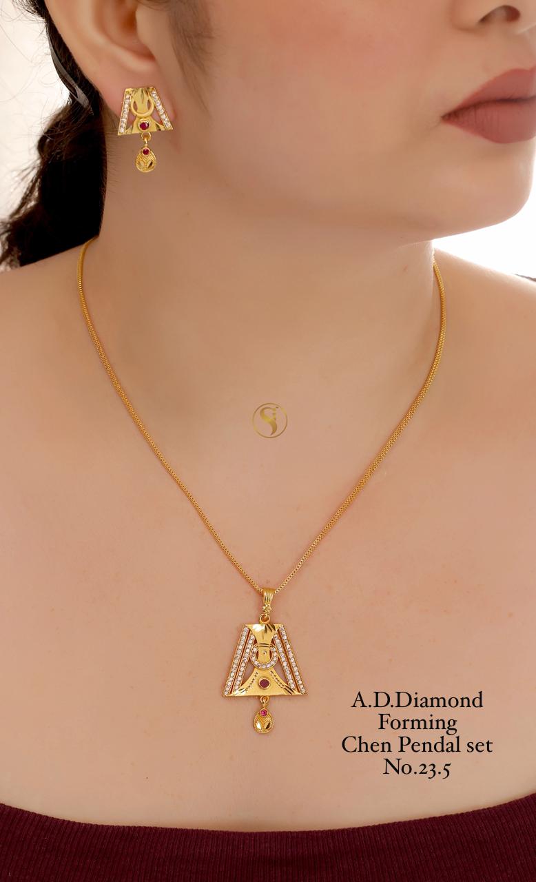 Premium Quality Imitation Jewellery AD Chain Pendant Set Style010