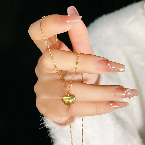 Gold Plated Stainless Steel Anti Tarnish Heart Themed Pendant