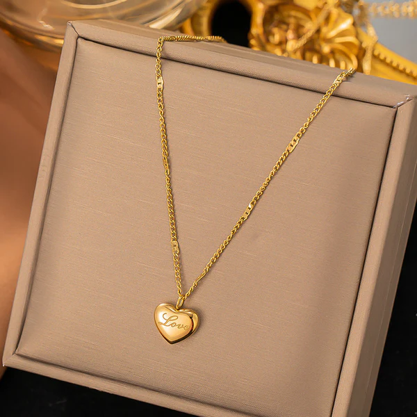 Gold Plated Stainless Steel Anti Tarnish Heart Themed Pendant