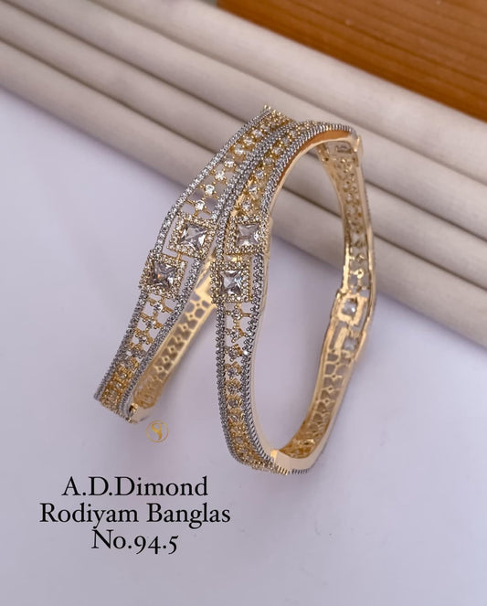 Premium Quality Gold Plated Imitation Jewelry CZ AD Designer Bangle Style012