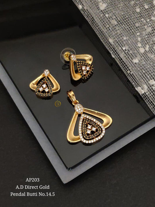 Premium Quality Imitation Jewellery AD Chain Pendant Set WOC001