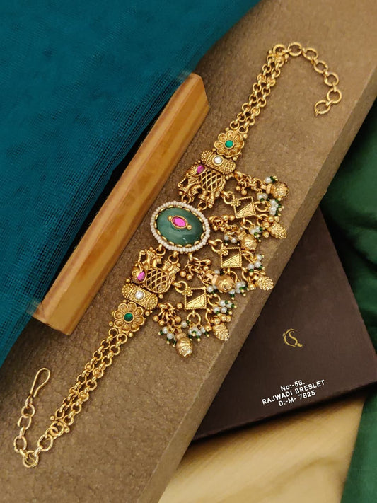 Premium Quality Imitation Jewellery Gold Plated Bracelet GBR005