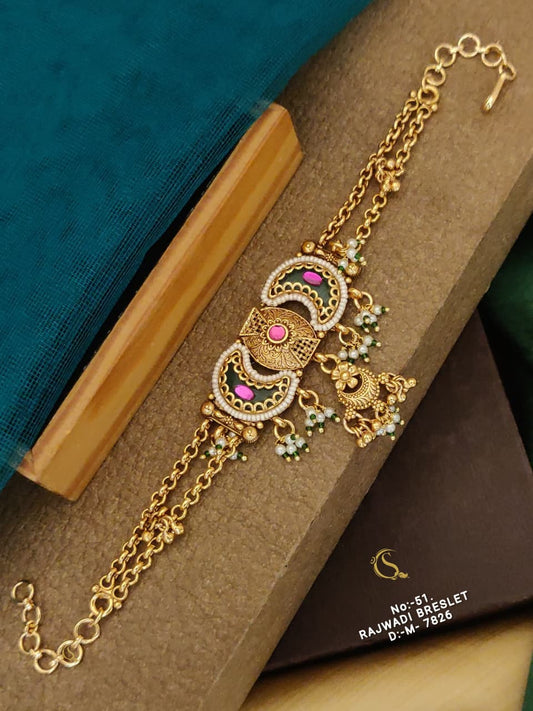 Premium Quality Imitation Jewellery Gold Plated Bracelet GBR007