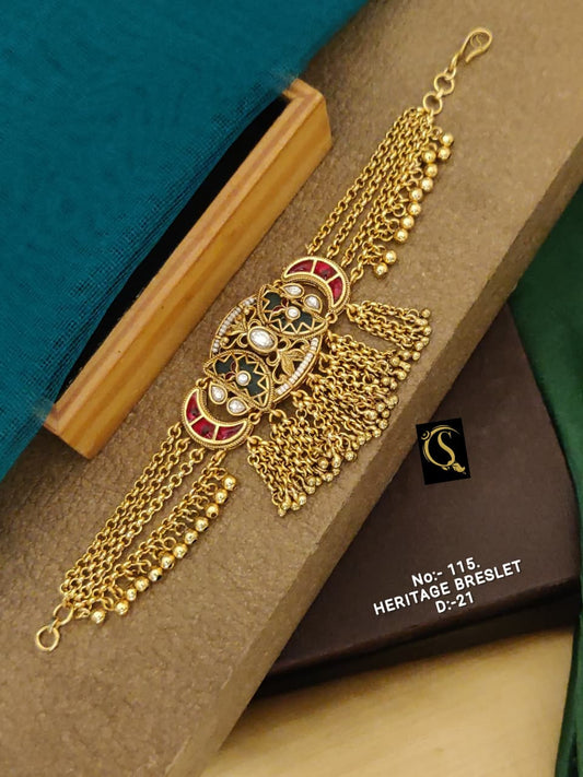 Premium Quality Imitation Jewellery Gold Plated Bracelet GBR015
