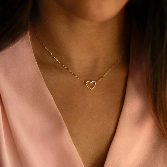 Gold Plated Alloy Dainty Herts Necklace