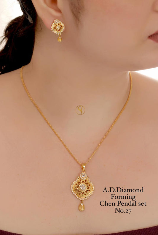 Premium Quality Imitation Jewellery AD Chain Pendant Set Style032