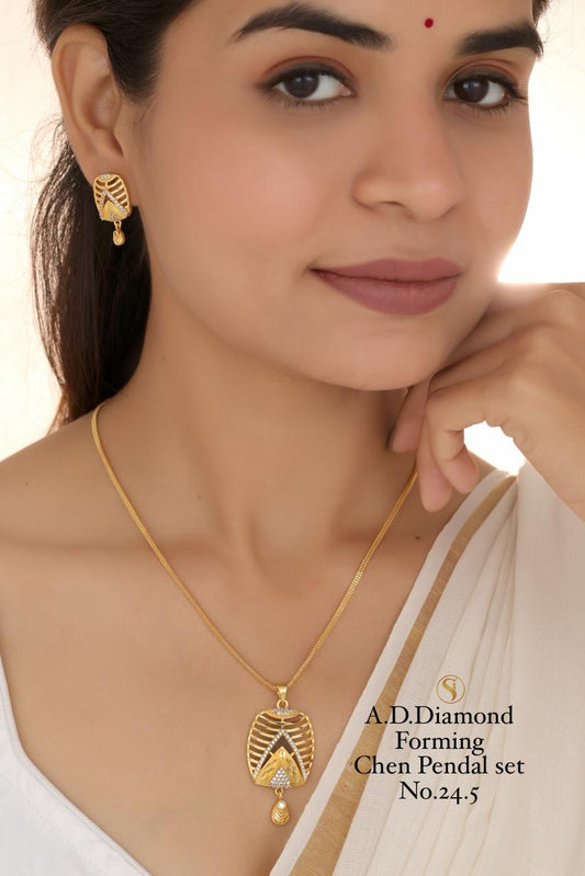 Premium Quality Imitation Jewellery AD Chain Pendant Set Style034