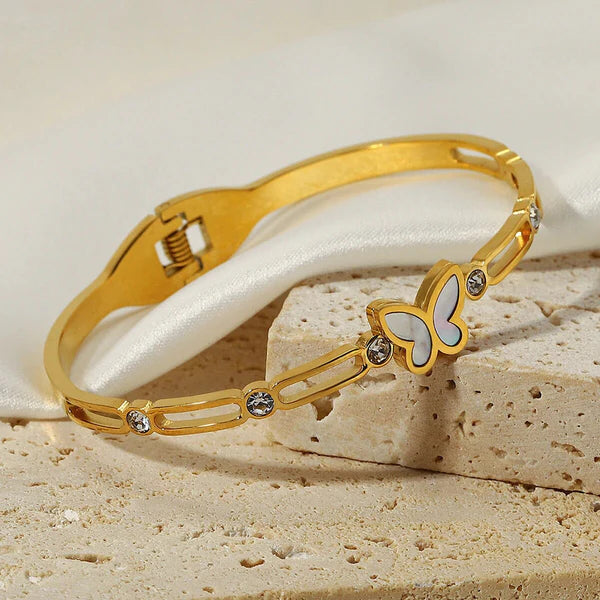 Premium Quality Imitation Jewelry Anti Tarnish Butterfly Theme Bracelet ATB03