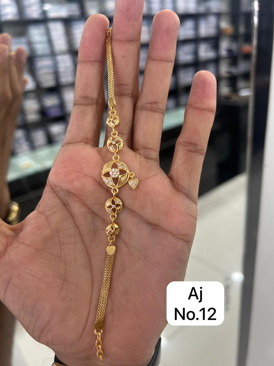 Premium Quality Imitation Jewellery Gold Plated Bracelet GBR016
